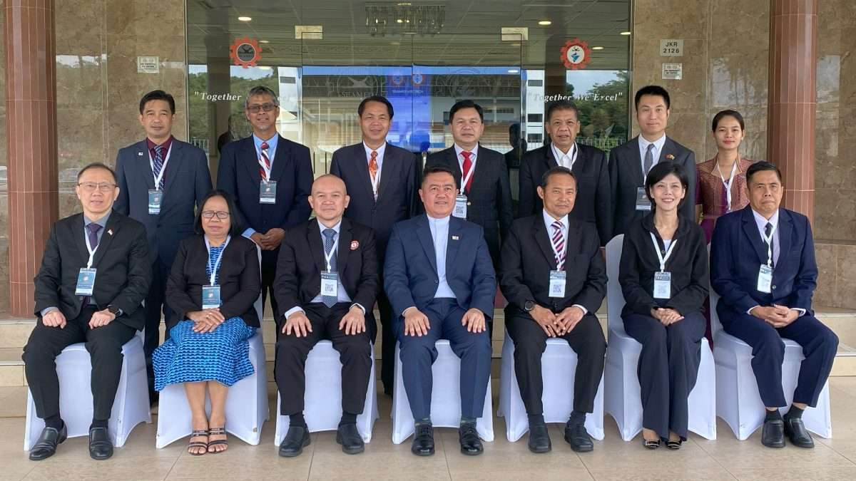 SEAMEO VOCTECH COMMENCES ITS 35TH GOVERNING BOARD MEETING